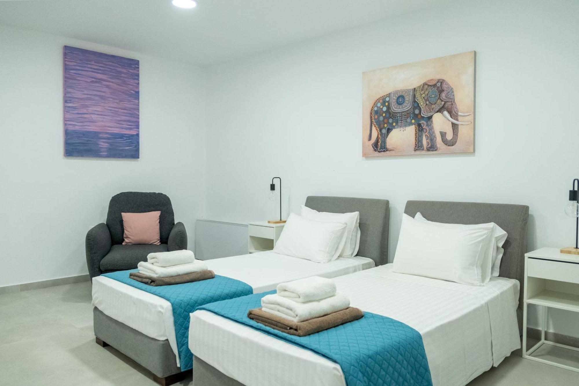 Stavrós Helios A Modern Large Villa With Private Pool Set In A Quiet Location מראה חיצוני תמונה
